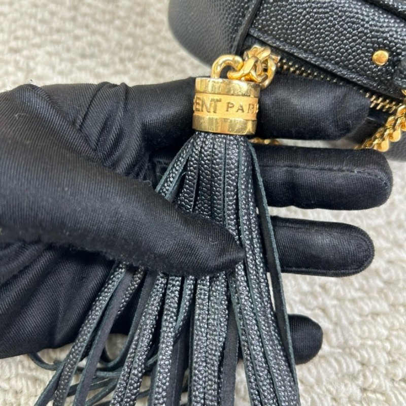 YSL聖羅蘭黑色荔枝紋流蘇相機包 採用绗縫V型標誌 容量合適 經典黑金配色 流蘇鏈條 可單肩可斜挎-23