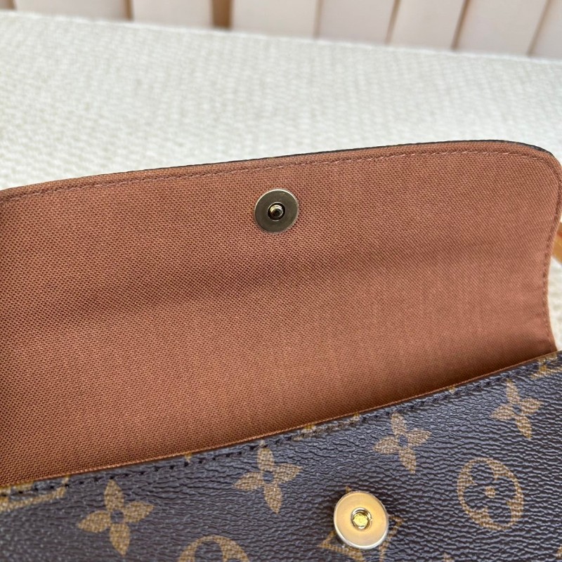 LVivy LV路易威登  經典老花印花鏈條塗層帆布法棍包腋下包手提單肩包 芯片款-16