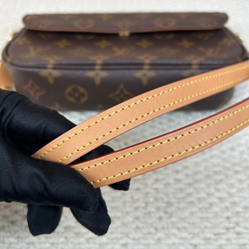 LVivy LV路易威登  經典老花印花鏈條塗層帆布法棍包腋下包手提單肩包 芯片款-27