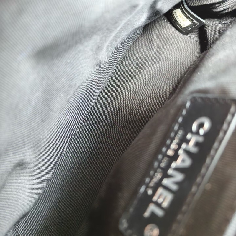 Chanel Soblack琺瑯鏈條包黑色荔枝皮21*16*6 98新配件盒子塵袋保卡-2