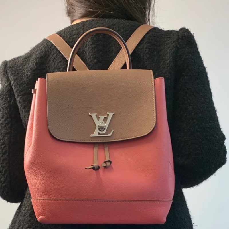 LV全皮Lockme後背包粉拼駝色銀扣 牛皮22*25*13 98新配件塵袋-0