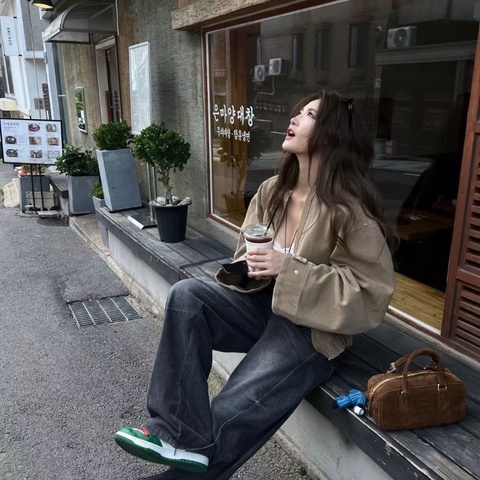 MiuMiu Arcadie小號保齡球咖色金扣麂皮22*11*8  99新配件塵袋