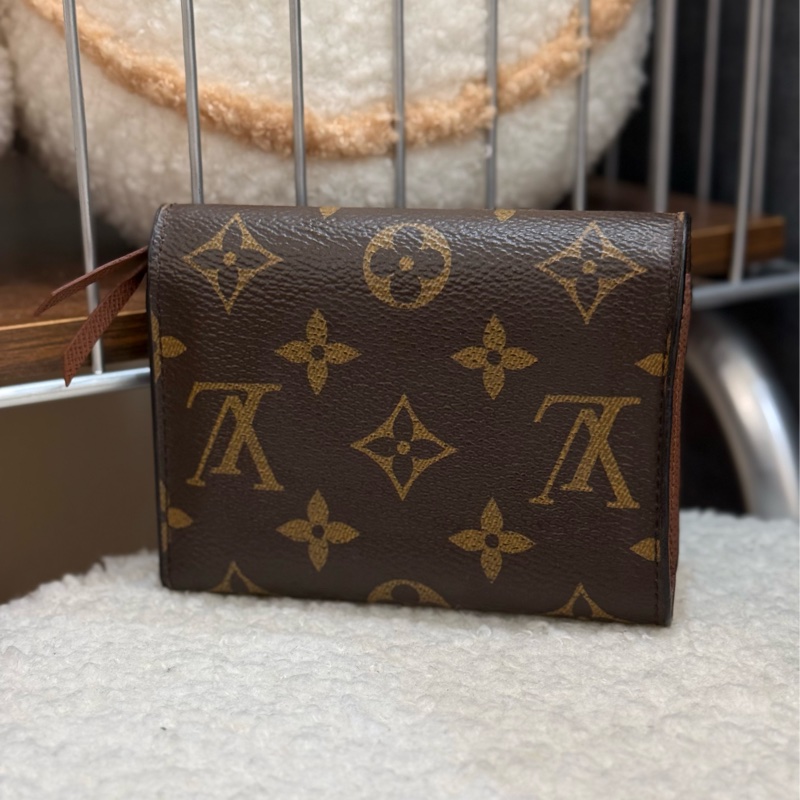 Lv Victorine 三折短夾-1