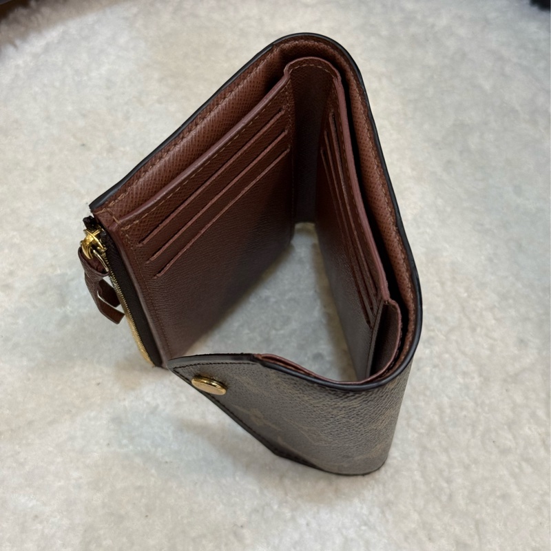 Lv Victorine 三折短夾-9