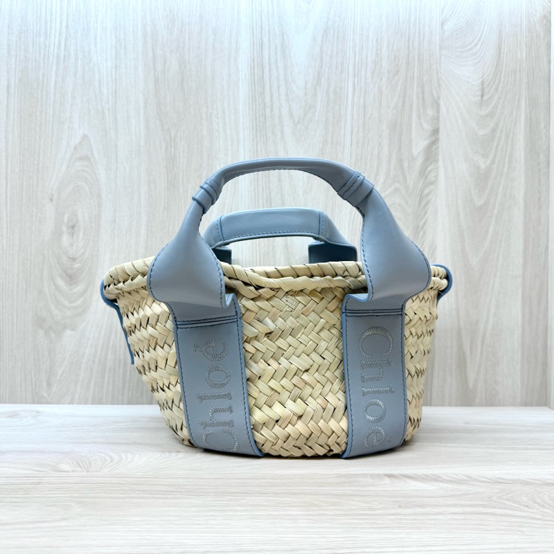 CHLOE灰藍色Sense字母刺繡小牛皮拼拉菲草編織包CHC23SS304J66-1