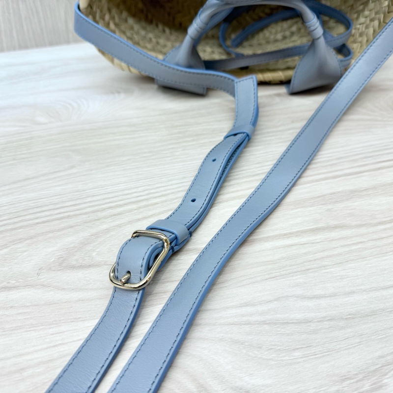 CHLOE灰藍色Sense字母刺繡小牛皮拼拉菲草編織包CHC23SS304J66-9