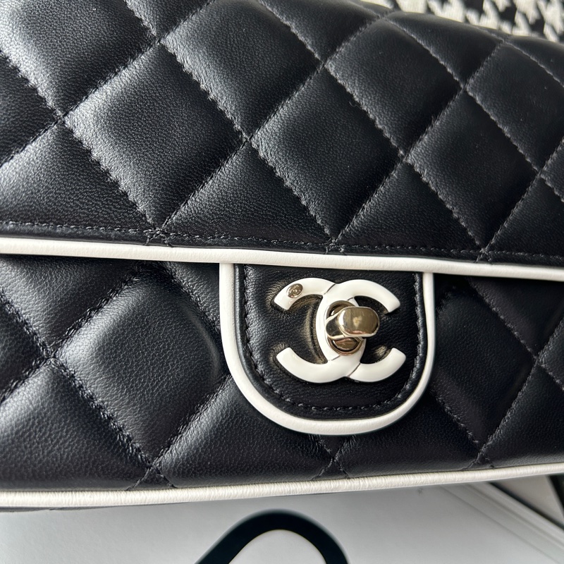 CHANEL 25P 限量熊貓方胖子-2