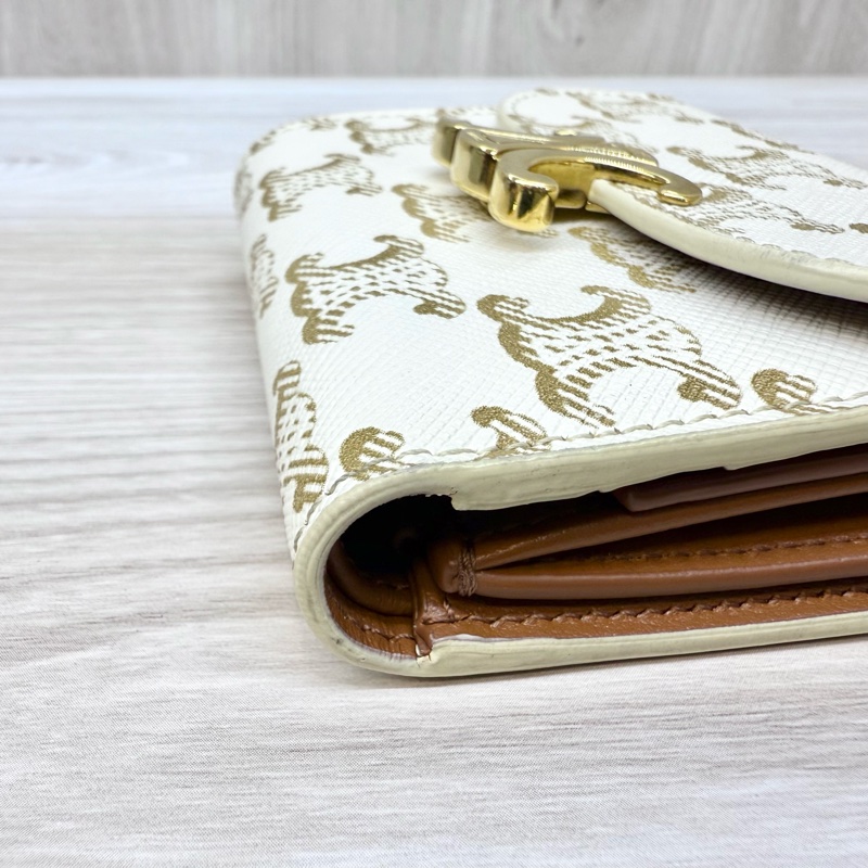 CELINE白色凱旋門三折短夾10D782CQH-13