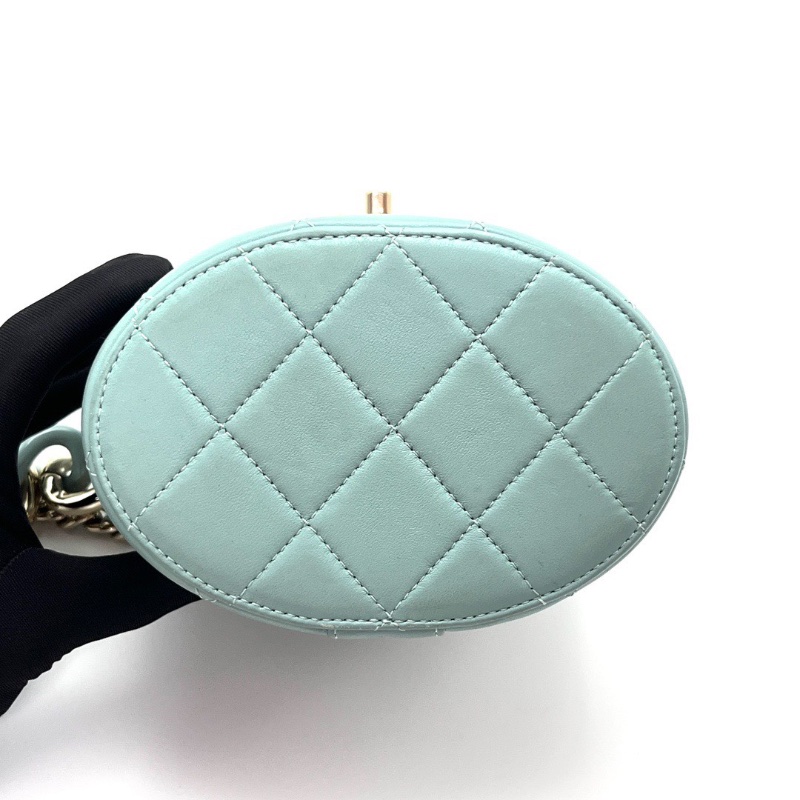 CHANEL 薄荷綠金扣 圓桶肩背斜背鏈條包 15*12.5*10 98新配件保卡塵袋-4