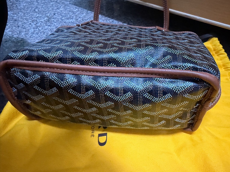 Goyard tote-2
