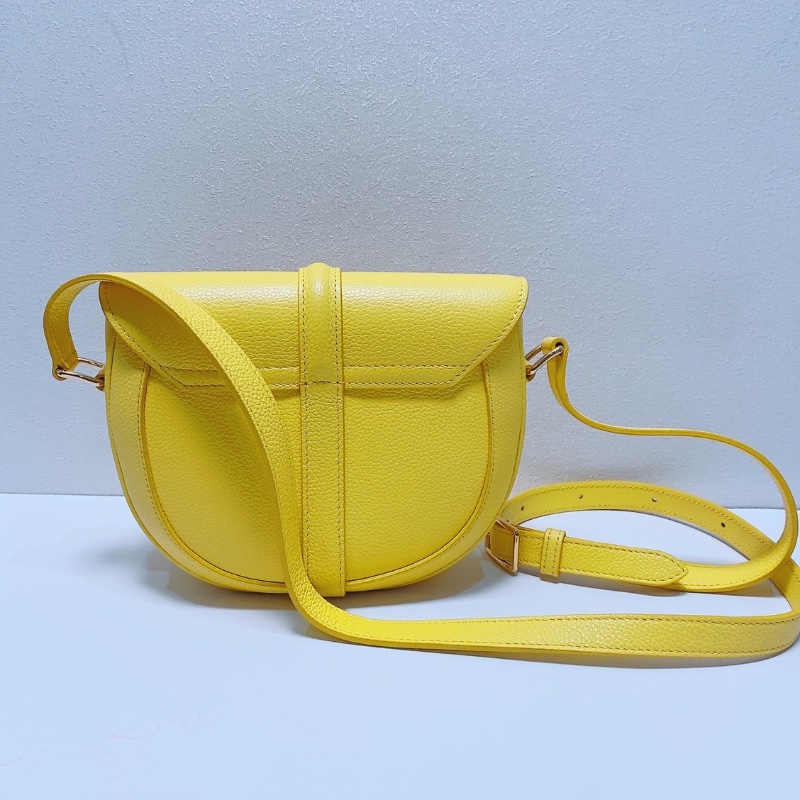 celine besace16黃色斜背馬鞍包20*16*4 全新閒置配件塵袋-7
