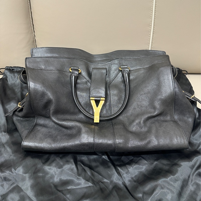 YSL Cabas Chyc Bag 黑色小羊皮手提包-0
