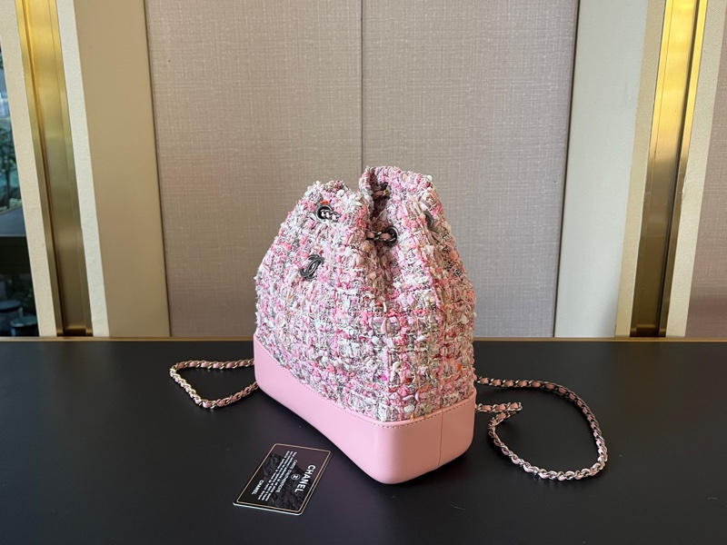 99新極稀品Chanel香奈兒 粗花呢小號流浪雙肩包-1