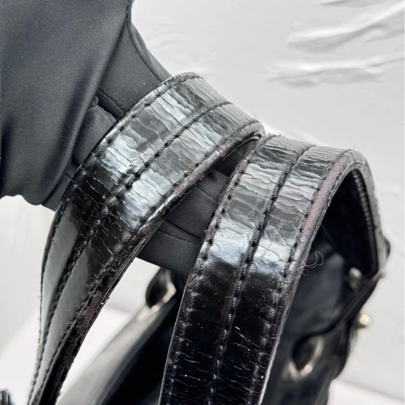 Chanel 中古黑色漆皮菱格紋單肩包托特包-15