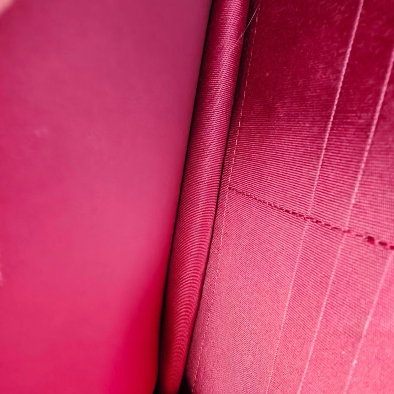 Chanel 古巴系列woc玫紅色 金扣 荔枝皮98新配件塵袋保卡-3