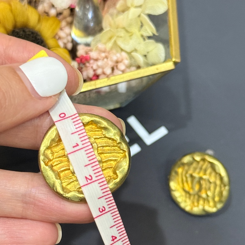 買耳環送項鍊🌙黃金持續漲📈非常值得買的香奈兒精緻工藝 1993年24k金 熔岩工藝系列-27