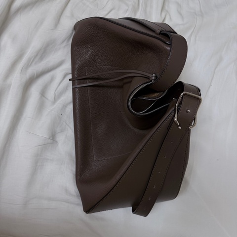 Loewe 羅威 Berlingo 旅行袋/斜背包