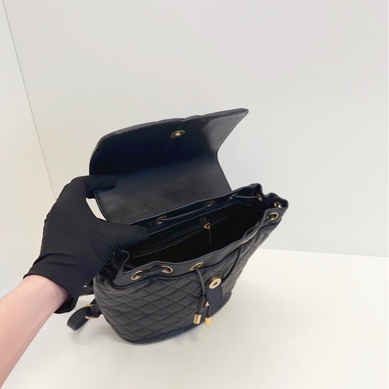 ✨Chanel 98新 雙C Vanity case 黑金後背包🖤-9