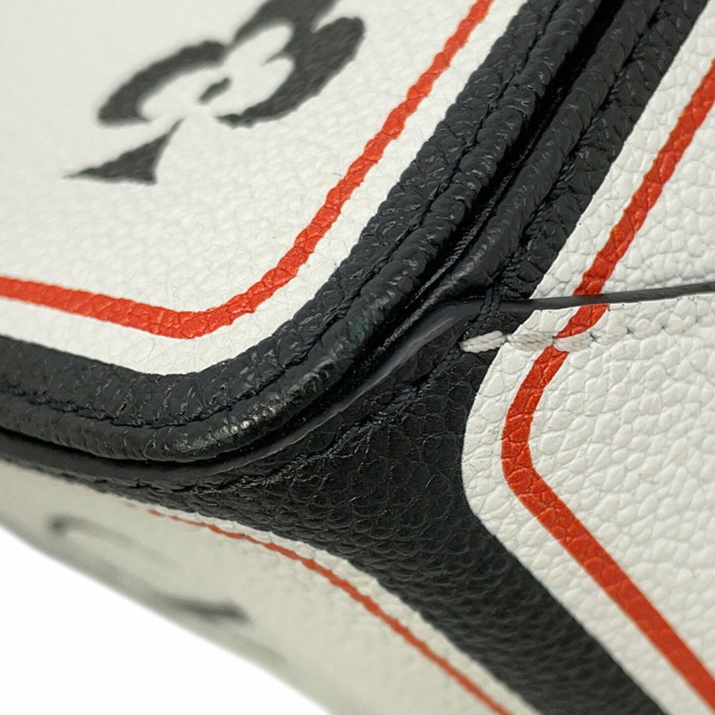 Louis Vuitton Monogram Game On Square Bag M57478,一款兩用肩包。-6