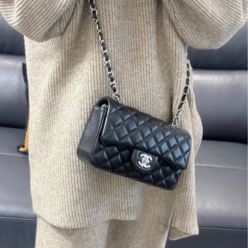 Chanel coco20 黑銀 防刮羊皮芯片台灣購證-2