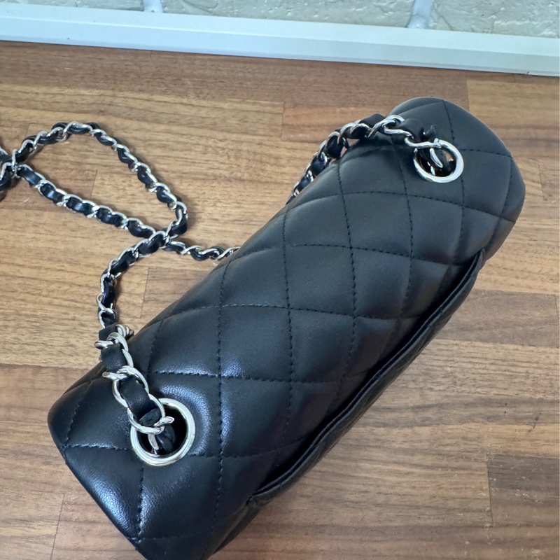 Chanel coco20 黑銀 防刮羊皮芯片台灣購證-13