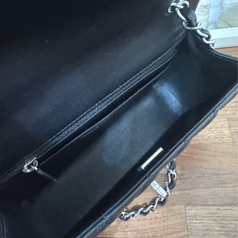 Chanel coco20 黑銀 防刮羊皮芯片台灣購證-18