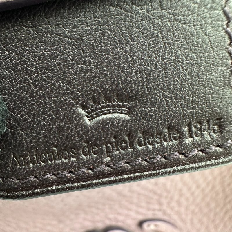 【美收精品】LOEWE 淡紫波士頓包 C-131【隔月月中將轉賣至日本 上架期限30天】-14