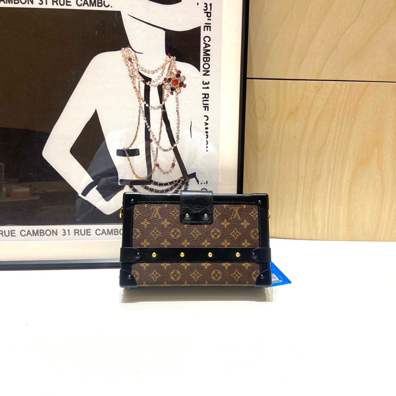 Lv 路易威登 Petite Malle限量款 老花硬盒子 斜挎單肩包-1