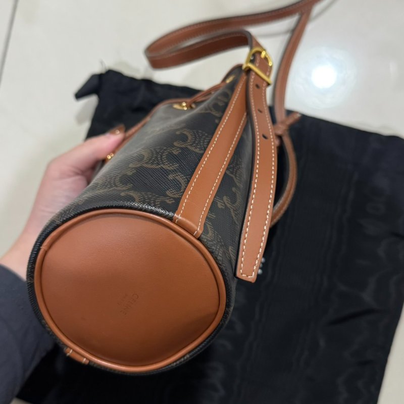 Celine 老花經典mini水桶包-8