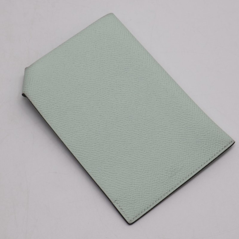 HERMES Tarmac 護照夾 - 新薄荷綠 W-1