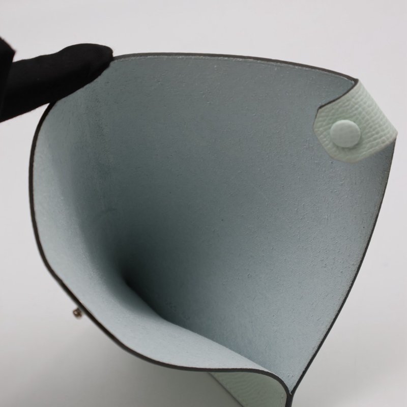 HERMES Tarmac 護照夾 - 新薄荷綠 W-2