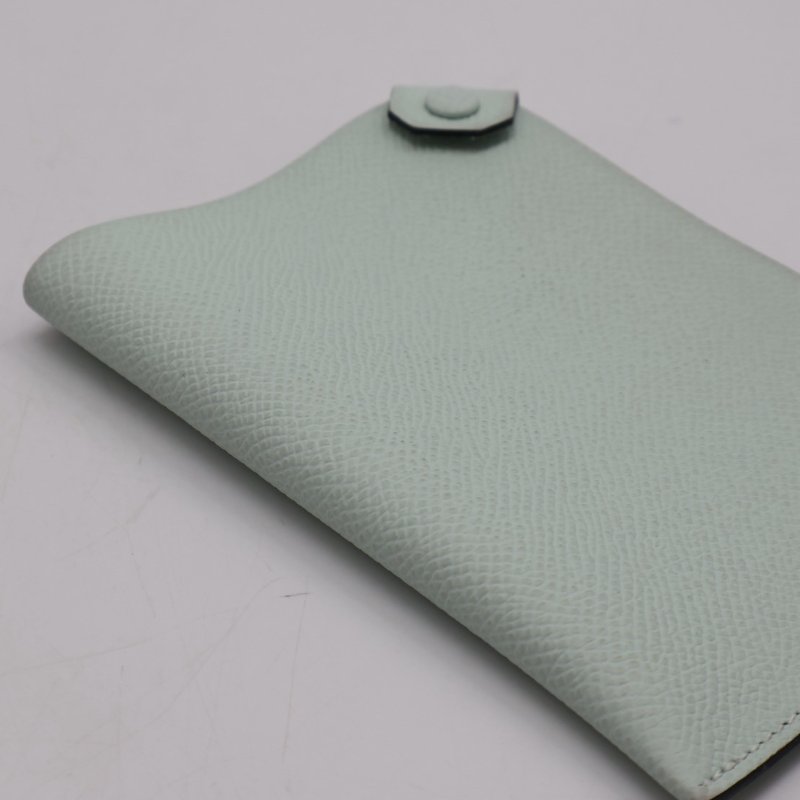 HERMES Tarmac 護照夾 - 新薄荷綠 W-7