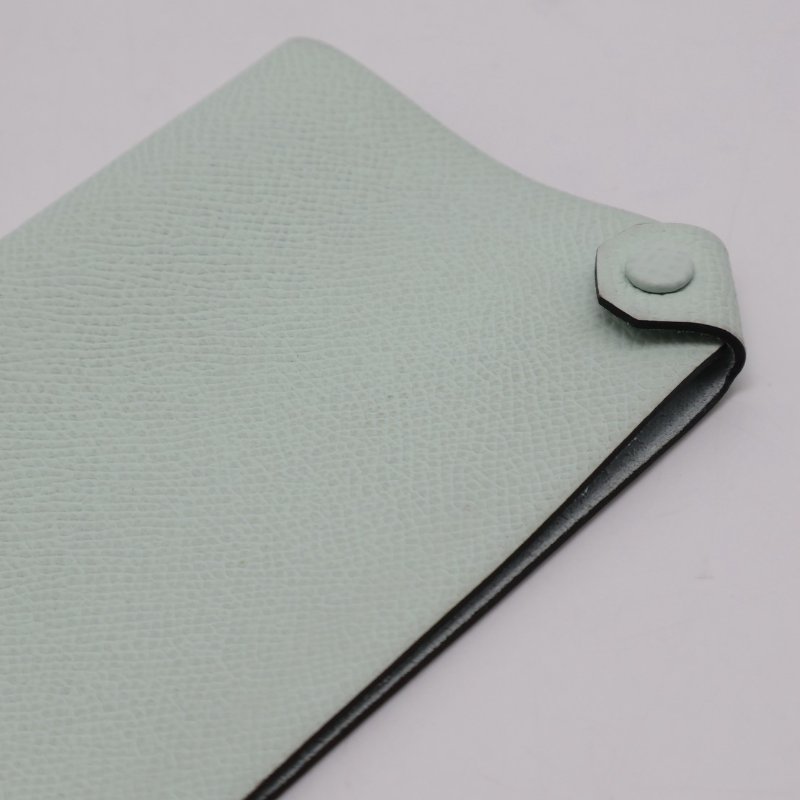 HERMES Tarmac 護照夾 - 新薄荷綠 W-8