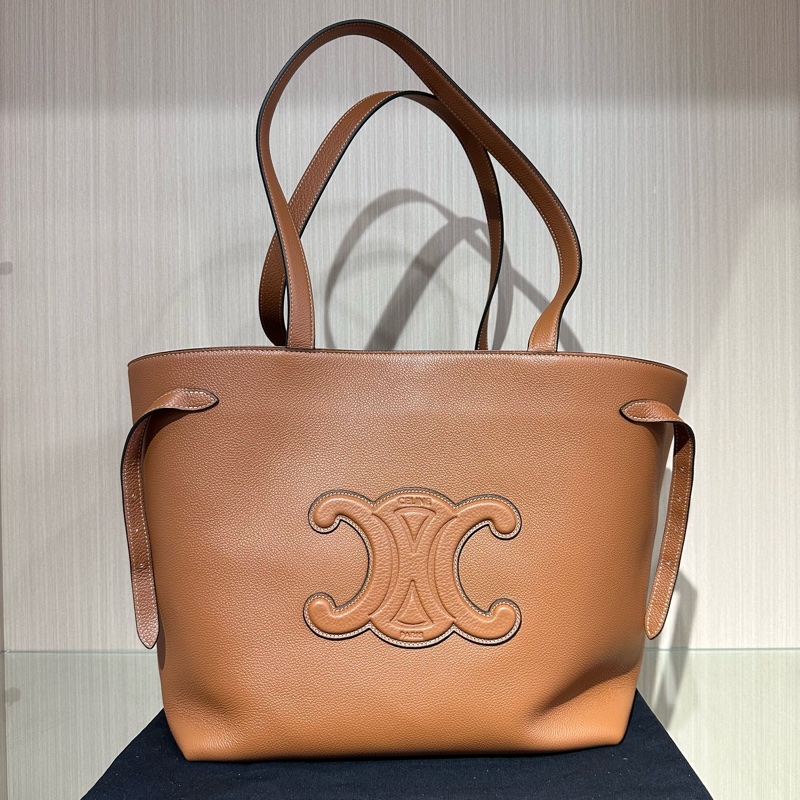 CELINE赛琳 牛皮托特包 中号 咖色-0