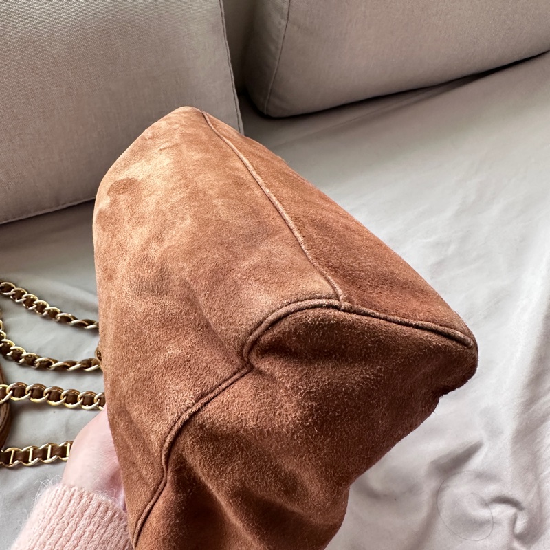 絕美極品！Prada 麂皮金棕降落傘「小號」-9