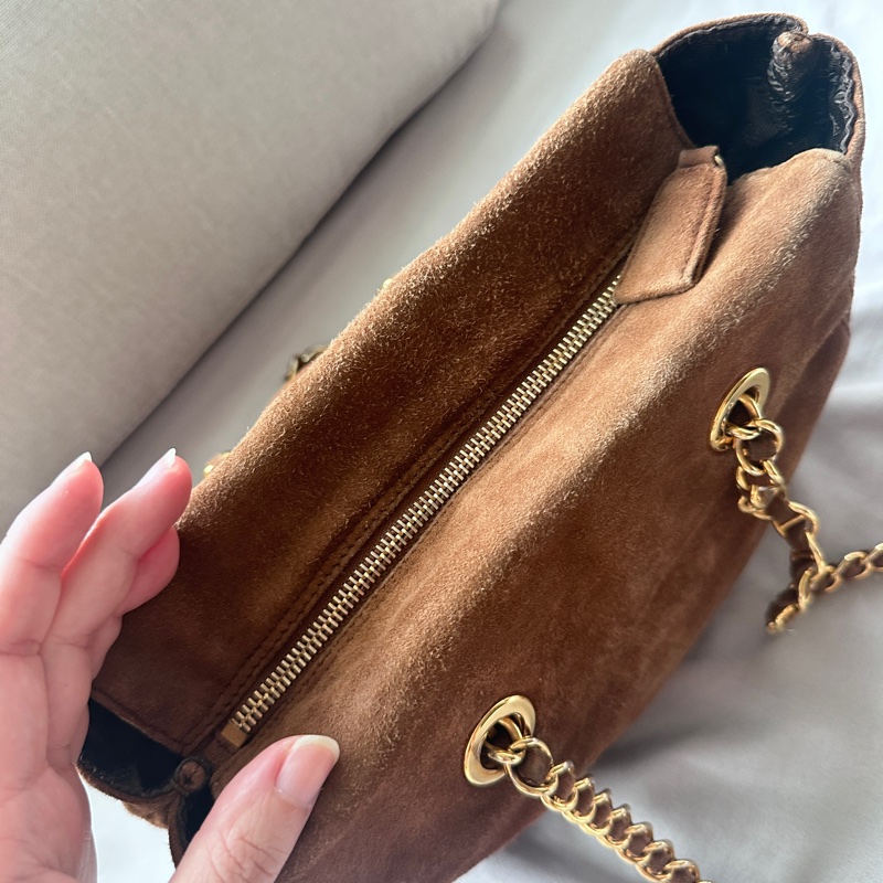 絕美極品！Prada 麂皮金棕降落傘「小號」-13