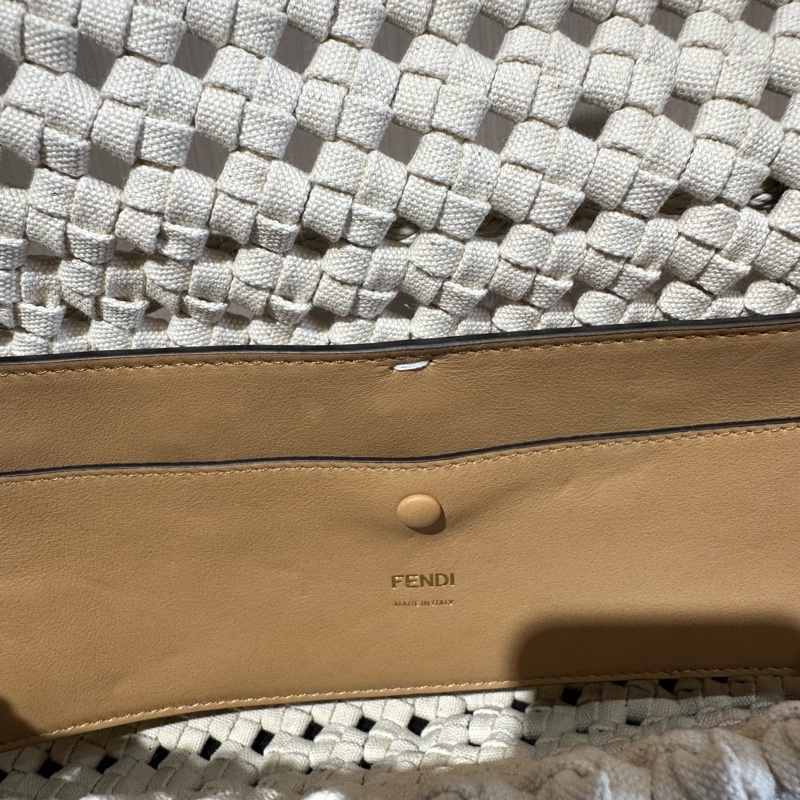 FENDI 芬迪 编织 法棍包 肩背包 中号 白色-6