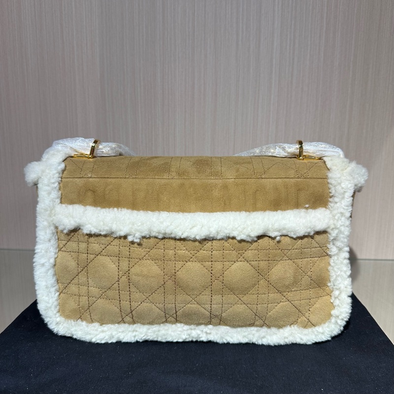 DIOR迪奧 Caro 軟乎乎 羊皮革和羊毛 斜挎單肩包 駝色-3