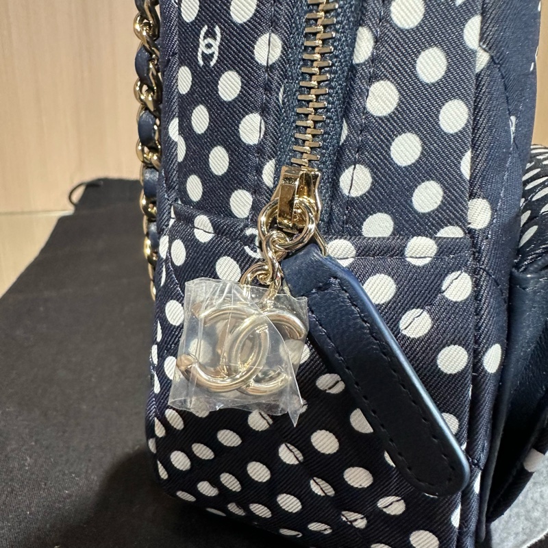 chanel香奈兒 24p 波點雙肩 小書包-6