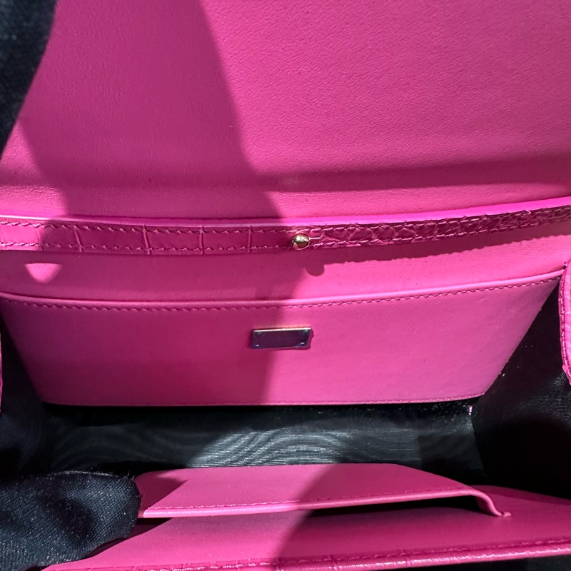 DG杜嘉班納 手機包 粉紅色 鏡面LOGO-7