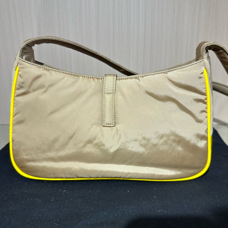 聖羅蘭 YSL LE5A7 尼龍 斜挎單肩包-3