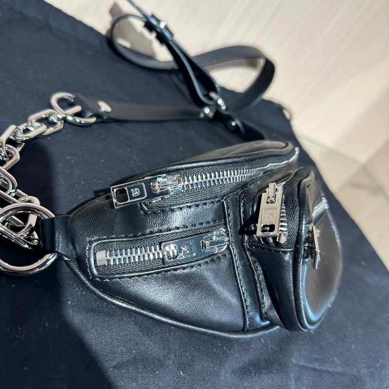 alexander wang亞歷山大王 斜挎包腰包 迷你 黑色-1