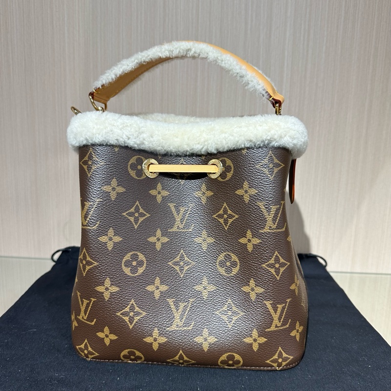 LV路易威登 BB 老花帆布拼羊毛皮 水桶包小號 棕色-3
