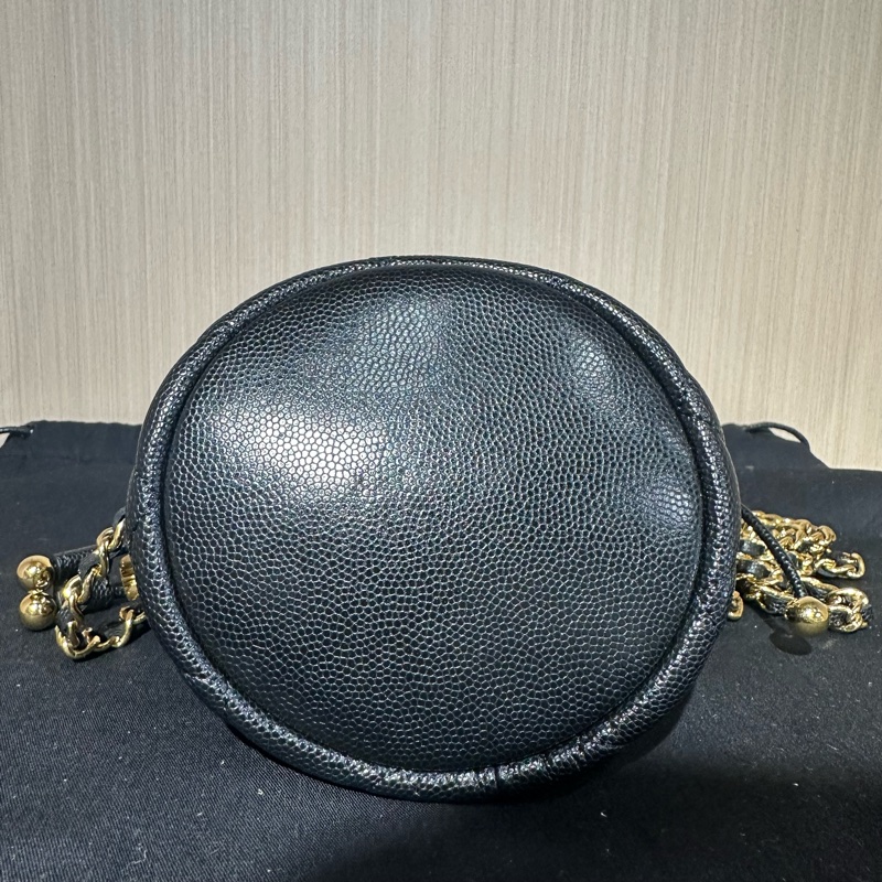 Chanel 香奈兒22K黑金小水桶包 荔枝紋牛皮-4