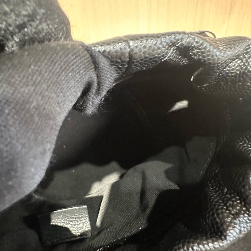 Chanel 香奈兒22K黑金小水桶包 荔枝紋牛皮-7