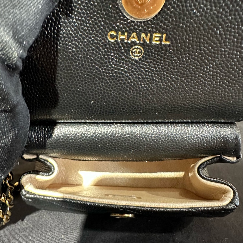 CHANEL香奈兒 22K菱格魚子醬小廢包迷你 黑色-6