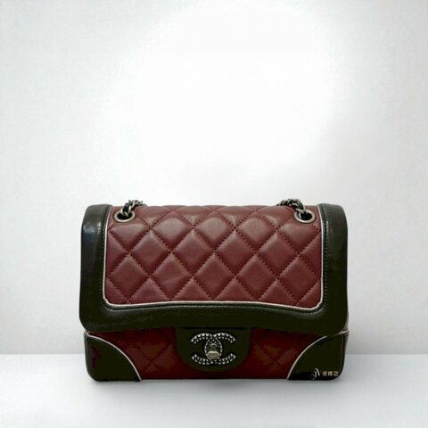 Chanel包包 酒紅羊皮滾黑邊特殊cc釦mini coco