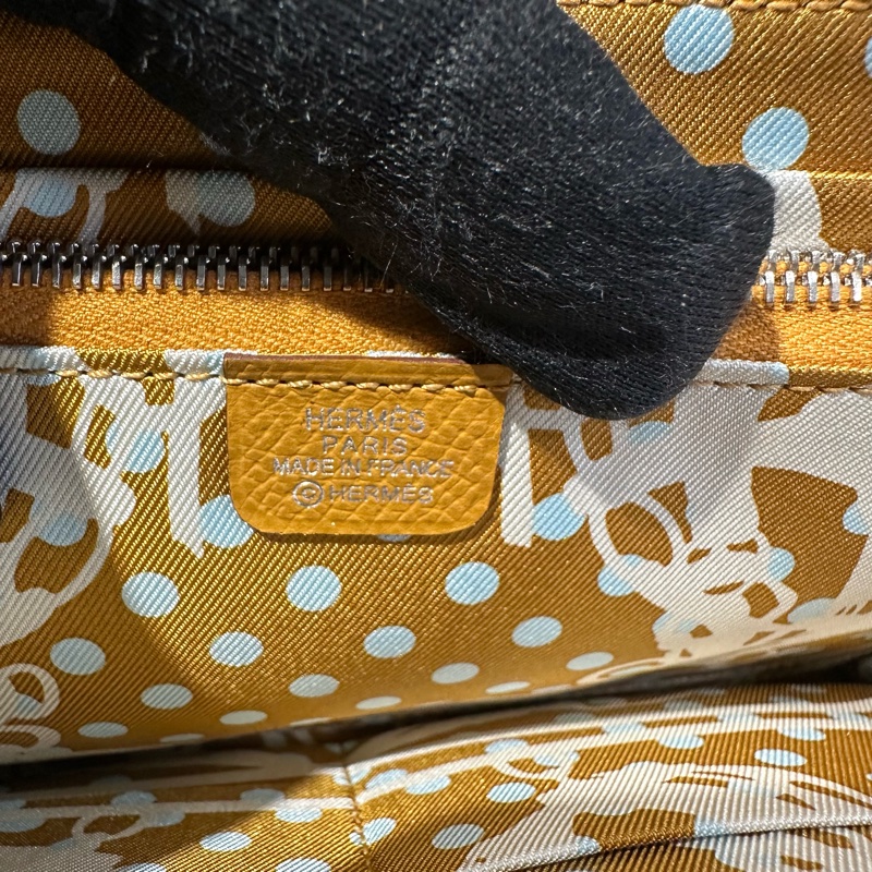 Hermes愛馬仕silk in 長款拉鍊錢包 芝麻色-8