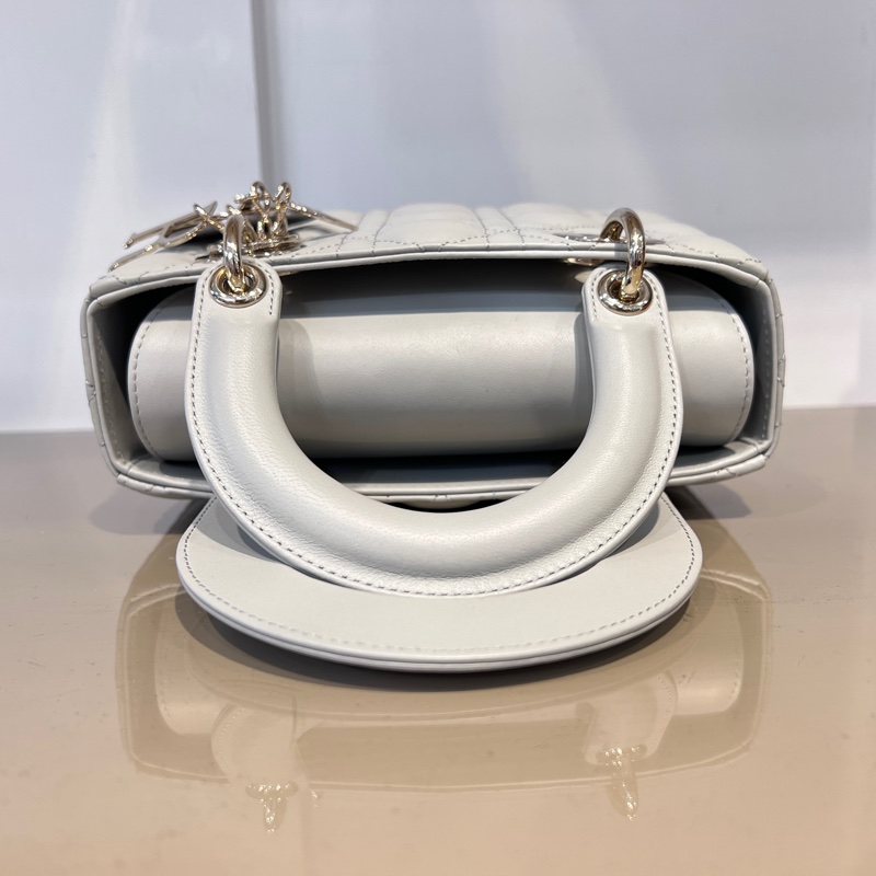 Dior 灰羊皮騰格Lady Dior小號淡金釦手提肩斜背包-4