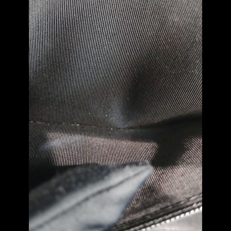 Chanel seasonal classic flap Medium-17